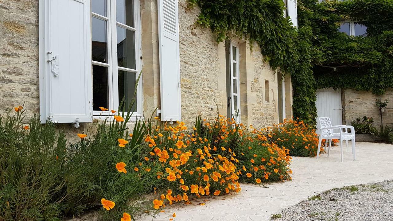 Vila Liz'A Logis De Charme Saint-Côme-de-Fresné Exteriér fotografie